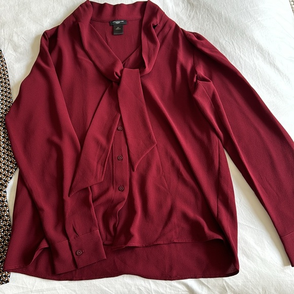 2 Ann Taylor Tie Blouses - Picture 2 of 5